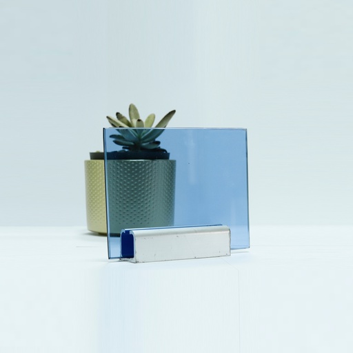 [VBL5] Vitre Teintée Bleue 5 mm Plateau 3300 x 2140 mm